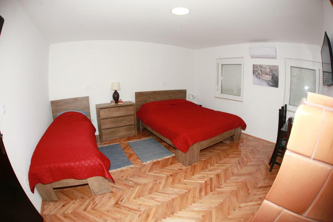 Apartman Kupa Karlovac Esterno foto
